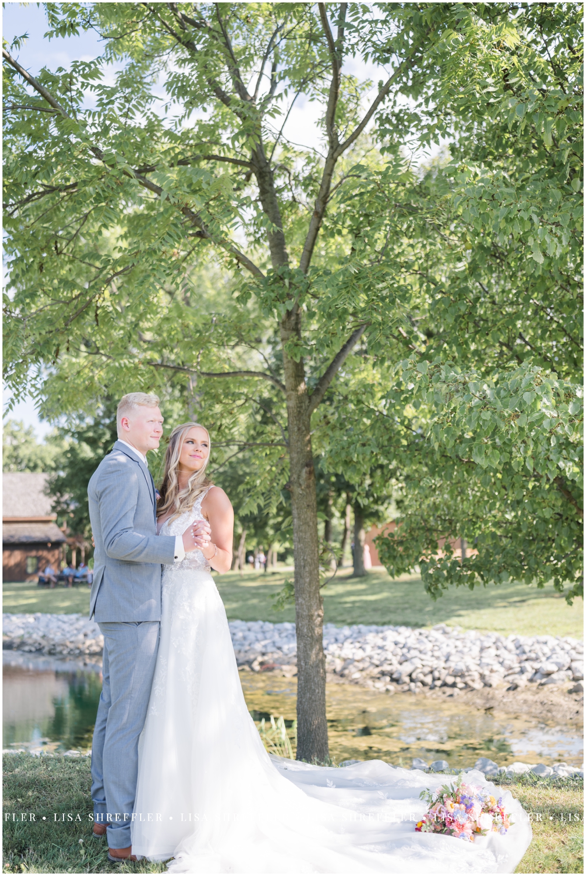 lexi jarett sleepy creek vineyard summer wedding fairmount il 0122