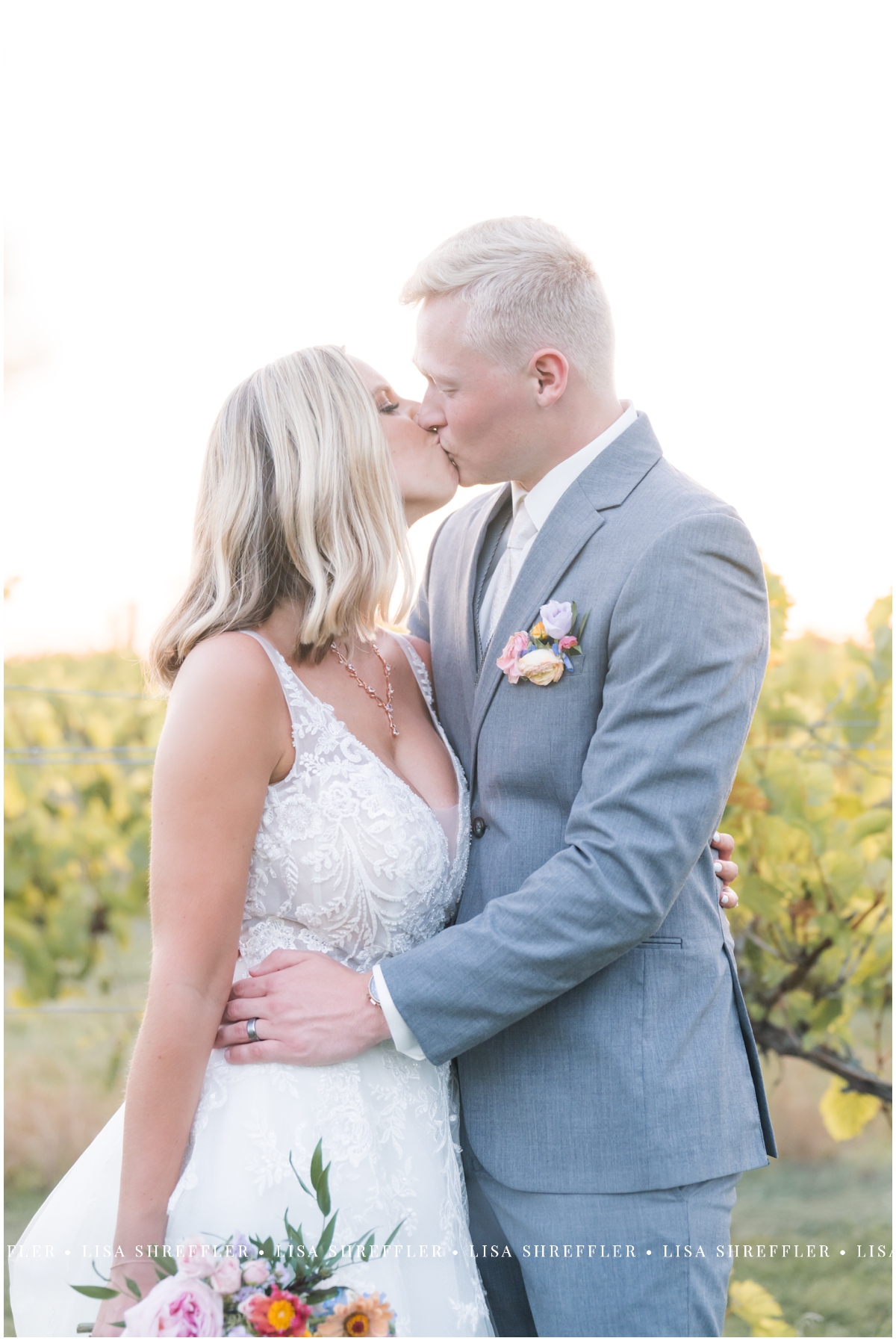 lexi jarett sleepy creek vineyard summer wedding fairmount il 0177