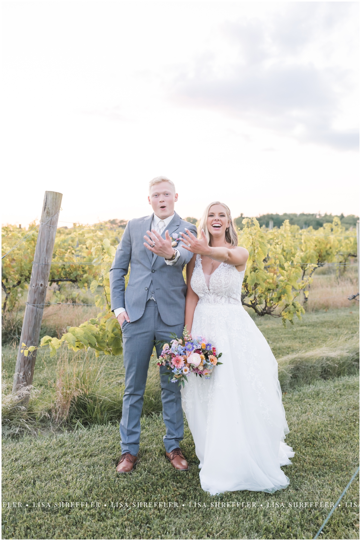 lexi jarett sleepy creek vineyard summer wedding fairmount il 0183