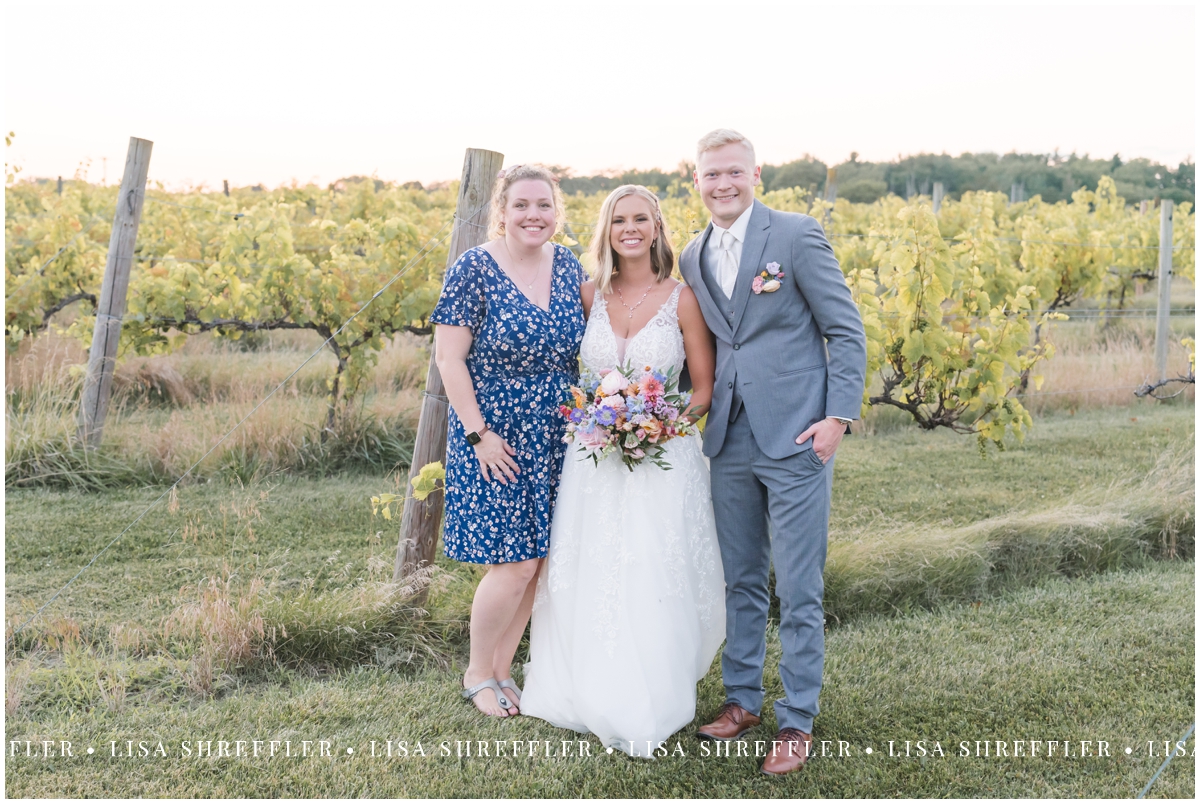 lexi jarett sleepy creek vineyard summer wedding fairmount il 0186